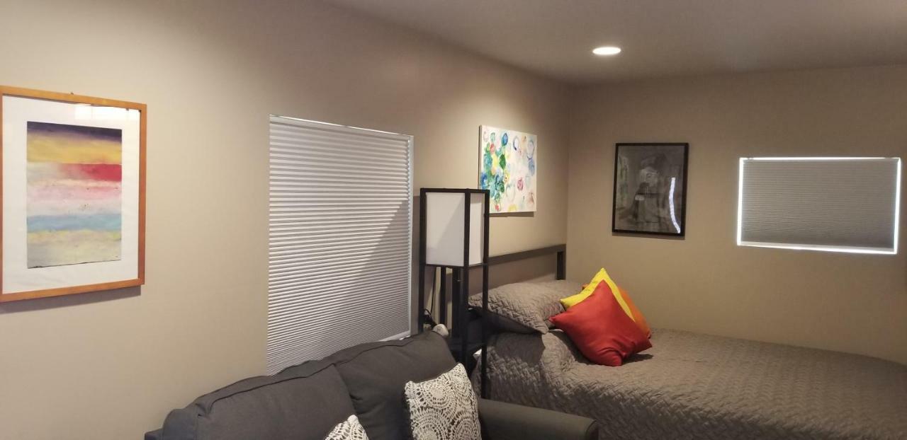 Best Little Guesthouse in Melrose! New Listing! Phoenix Exterior foto